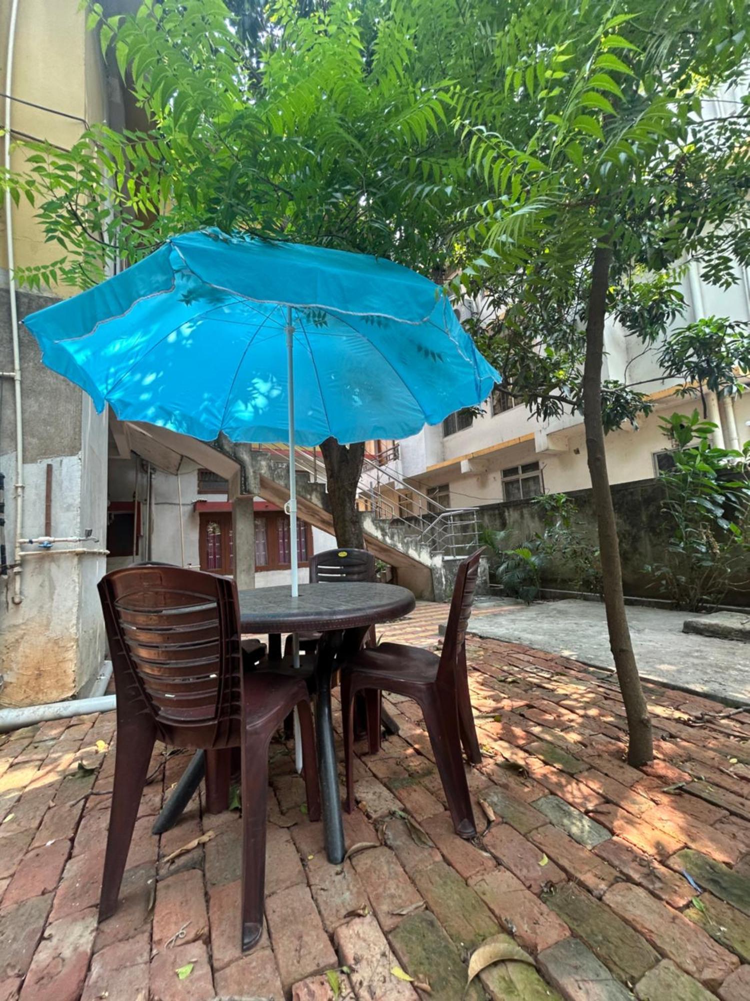 Adelyn'S Homestay Guwahati Buitenkant foto