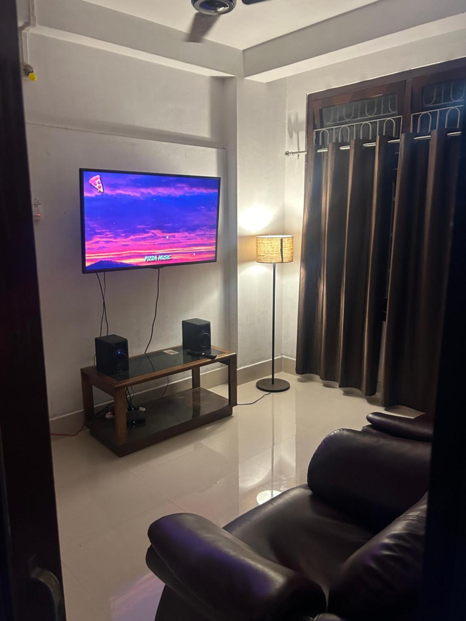 Adelyn'S Homestay Guwahati Buitenkant foto